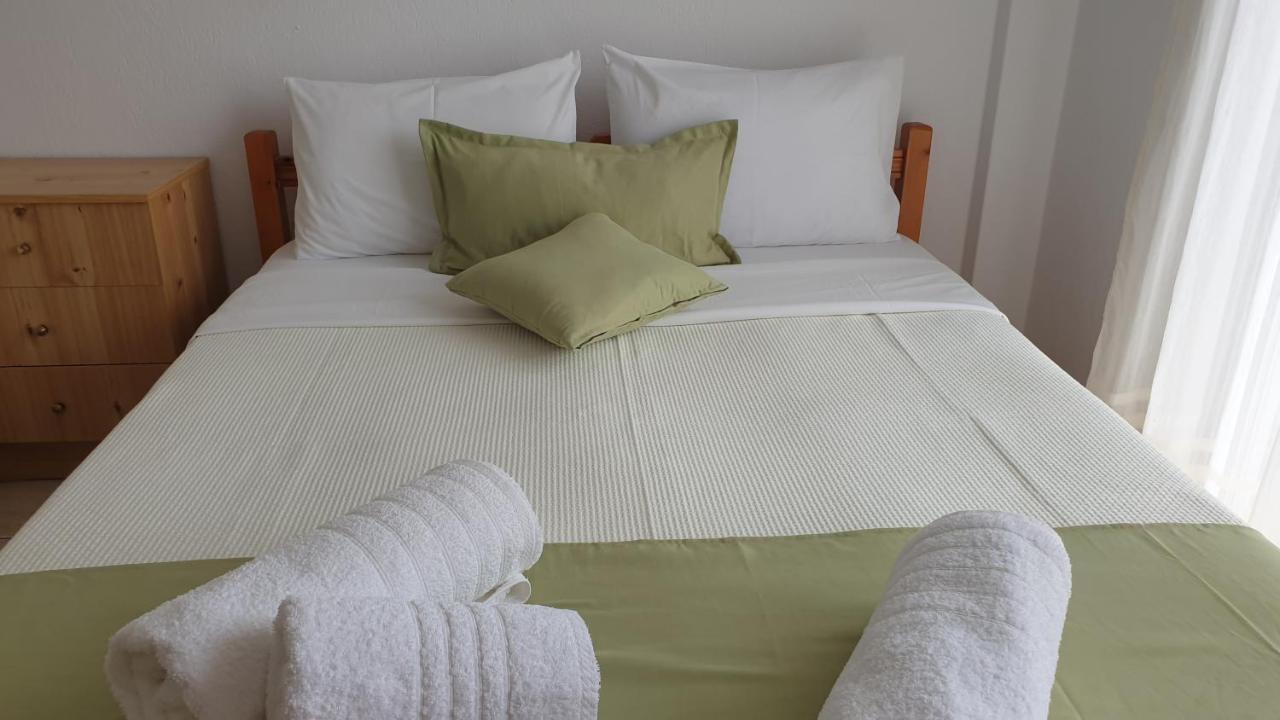 Katerina Rodon Apartments Неа Рода Екстериор снимка